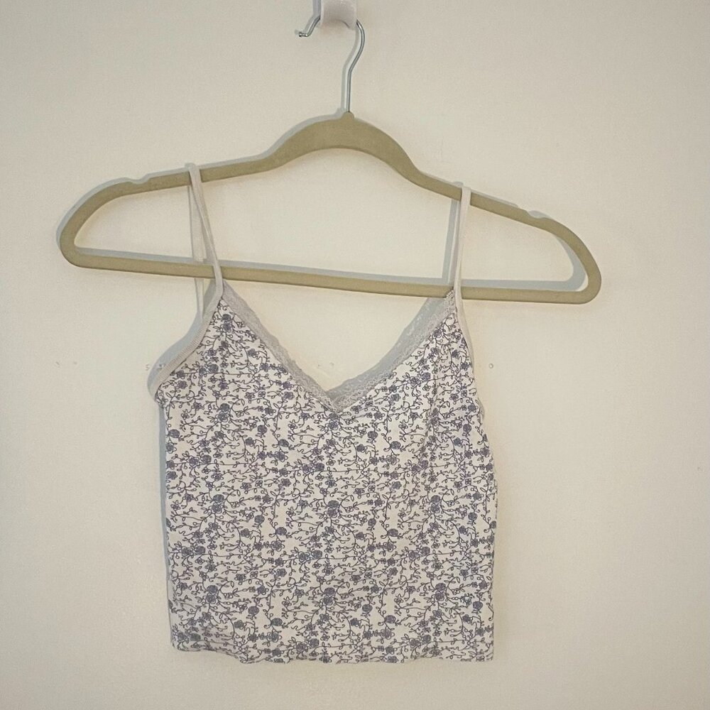 Brandy Melville Floral Lace Top